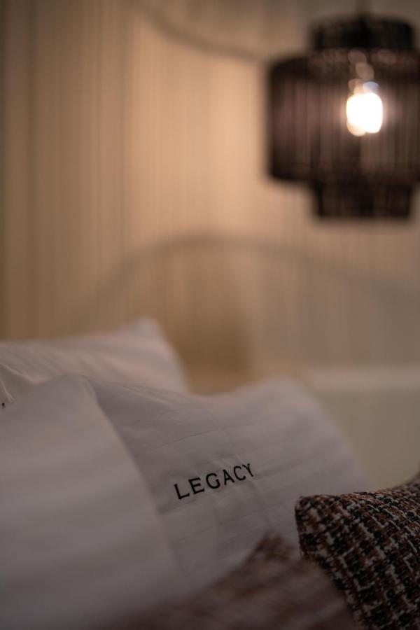 Legacy Private ,oia * Oia (Santorini)