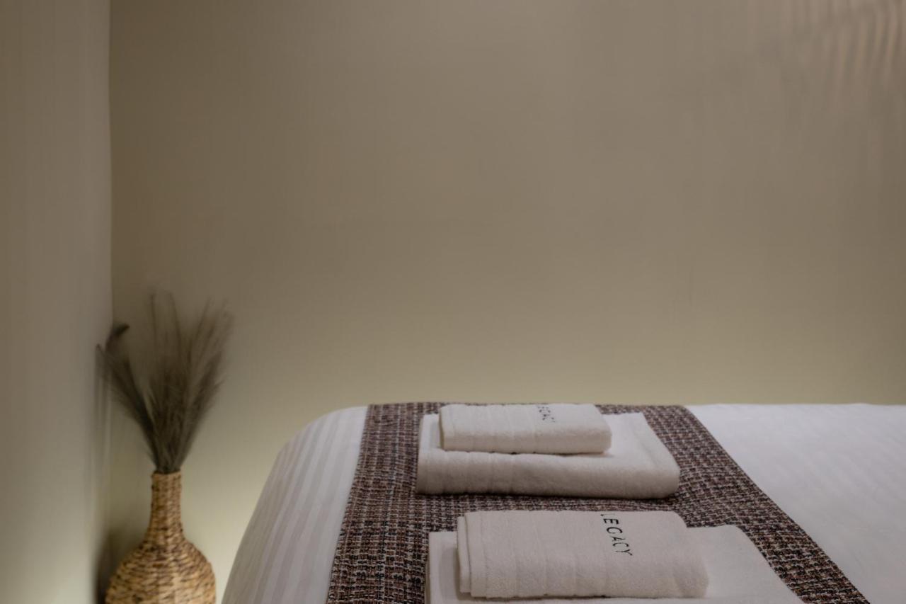 Legacy Private ,oia Apartment *